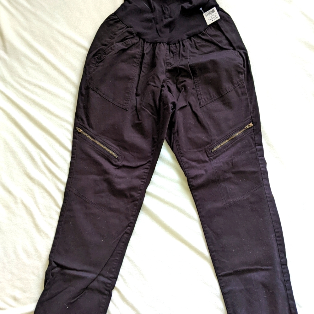 Maternity utility pants